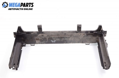 Стойка на радиатора за BMW 5 Series E60 Sedan (E60) (07.2003 - 03.2010) 525 d, 163 к.с.